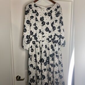 Beautiful Black and white, semi-formal, Lane Bryant Dress. Size 24